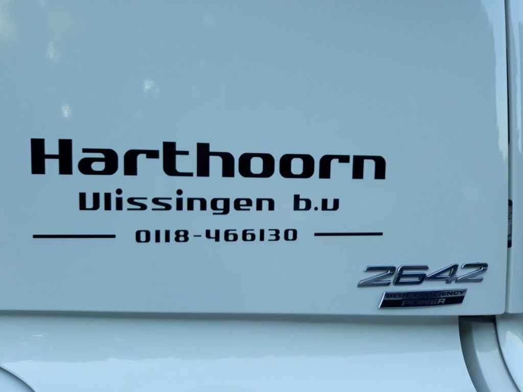 Grondverzet specialist in Zeeland met moderne machines voor agrarisch werk en straatwerk